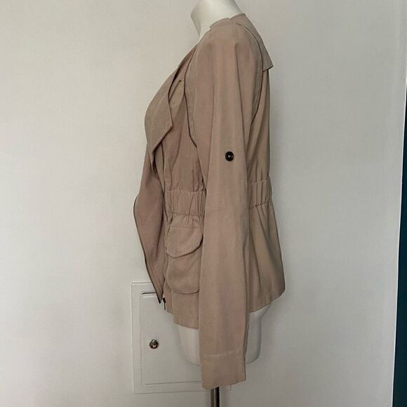 Miami asymmetrical anorak jacket  - Picture 7 of 10